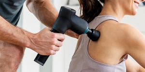 Gezielte Triggerpunkt-Anwendung wirkt sich aktivierend und regenerierend auf Muskeln aus