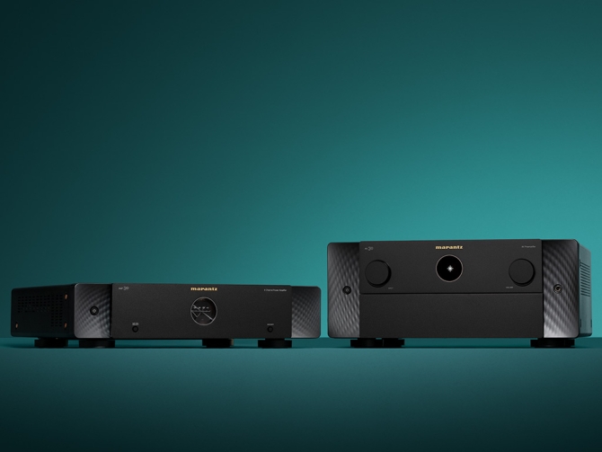 Der AV 30 ist Powered by HEOS