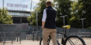 Zur Arbeit oder zum Fußballspiel mit geleastem Bike