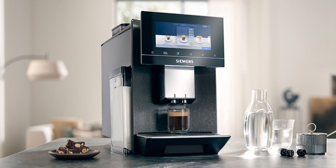 Der neue Siemens Kaffeevollautomat EQ900 hebt die Kaffeezubereitung auf ein neues Level