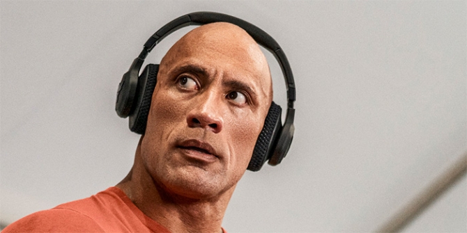 The Rock-approved: JBL stellt neue Over-Ear-Kopfhörer für Sportler vor