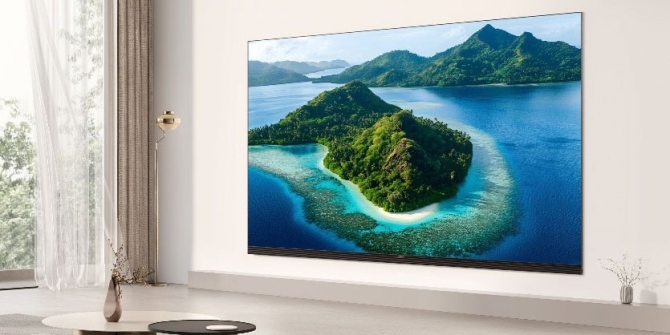 TCL bringt SQD-Mini-LED-Technologie